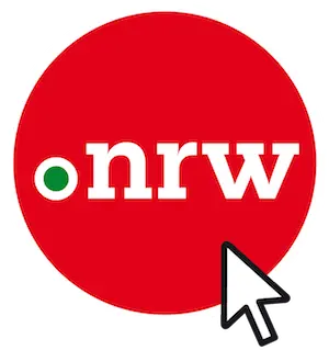 Der Mann zeigt mit dem Finger auf dich